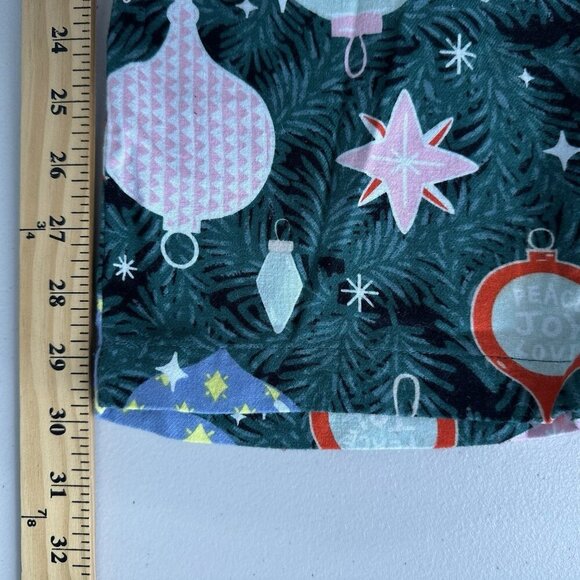 Old Navy 2 Piece Flannel Pajamas Size S Green Christmas Ornaments Cotton - Picture 5 of 9
